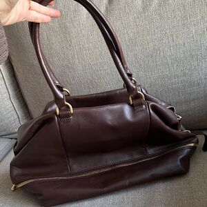 HOBO leather small travel bag with shoe compartment